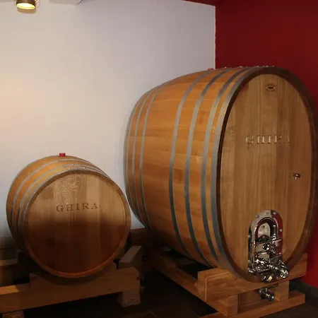 Ghira Winery Bužinija